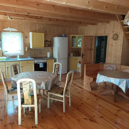 Drewniany W Otominie Otomin