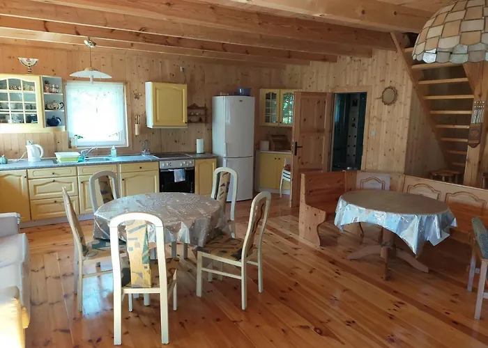 Drewniany W Otominie Otomin